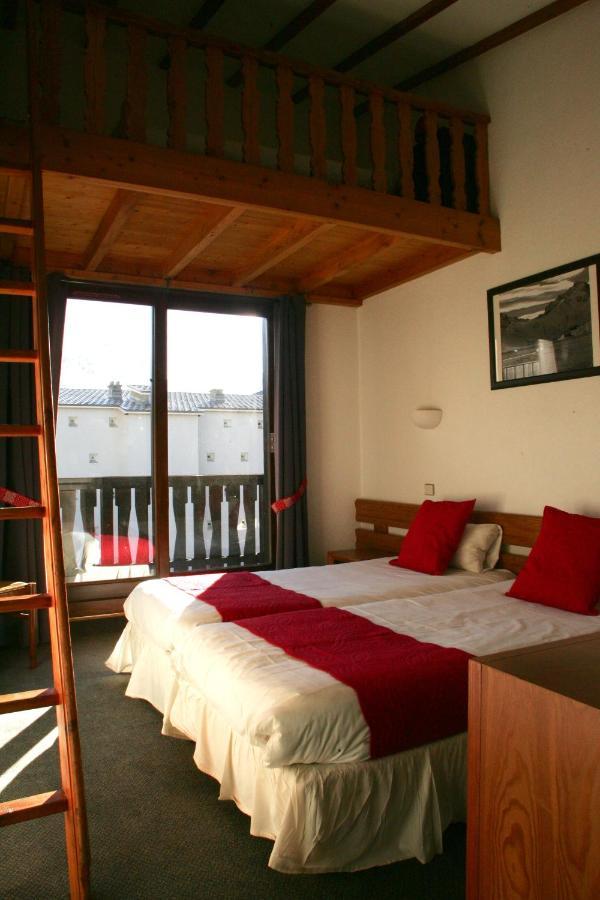 Hotel Valentin Pied Des Pistes 莱德萨阿尔卑斯 外观 照片